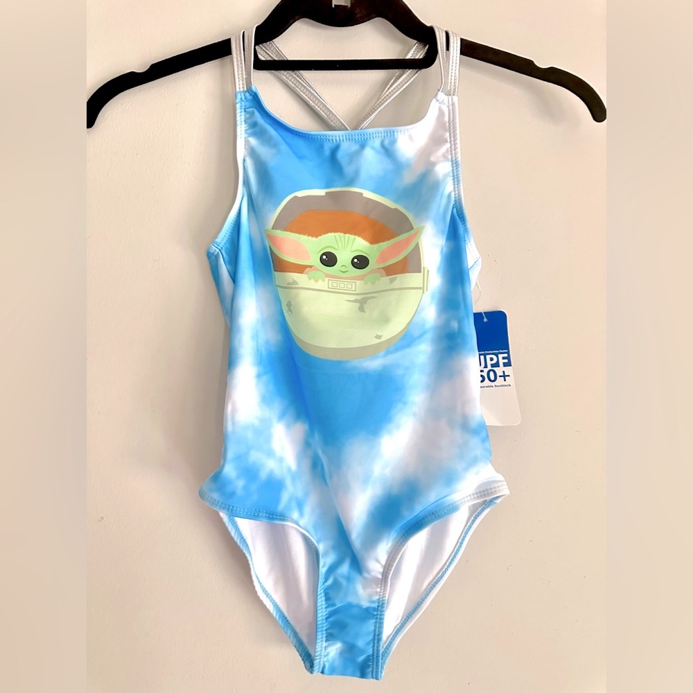 Star Wars Mandalorian Grogu Girls Swimsuit 🩱 Size 7/8